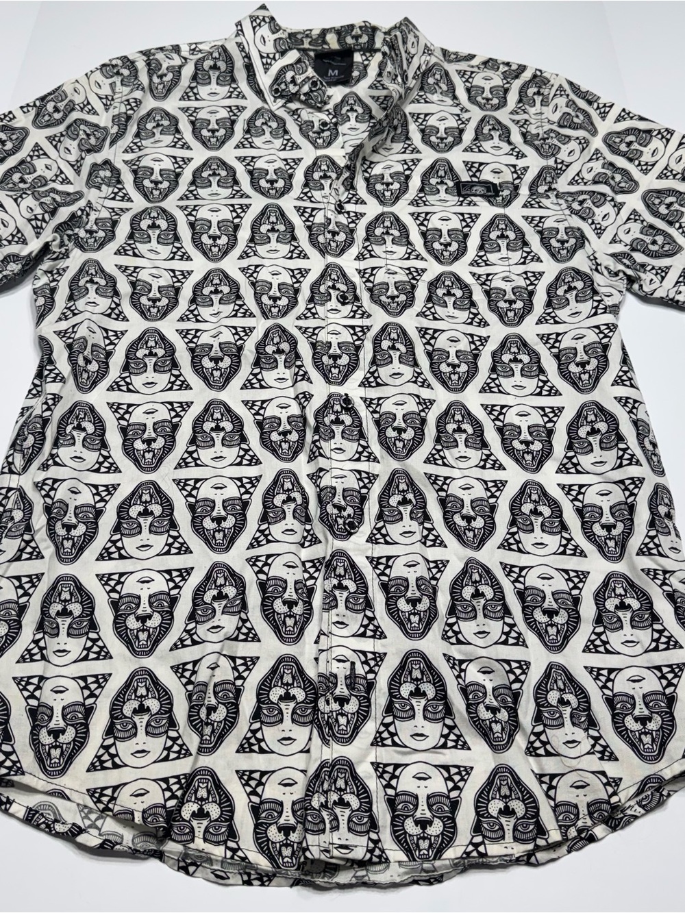 Men's Black & White Graphic Face Print Short-Sleeve Button-Down Shirt